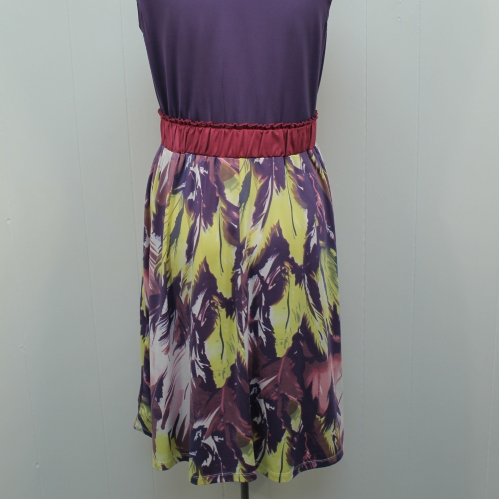 Jonathan Martin Purple V Neck Floral Dress 8 - Picture 6 of 7